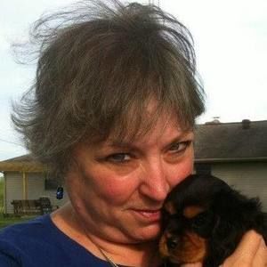 Meet your Posher, Carla